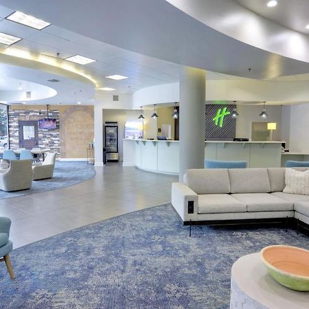 Holiday Inn Gainesville-University Center By Ihg Екстериор снимка