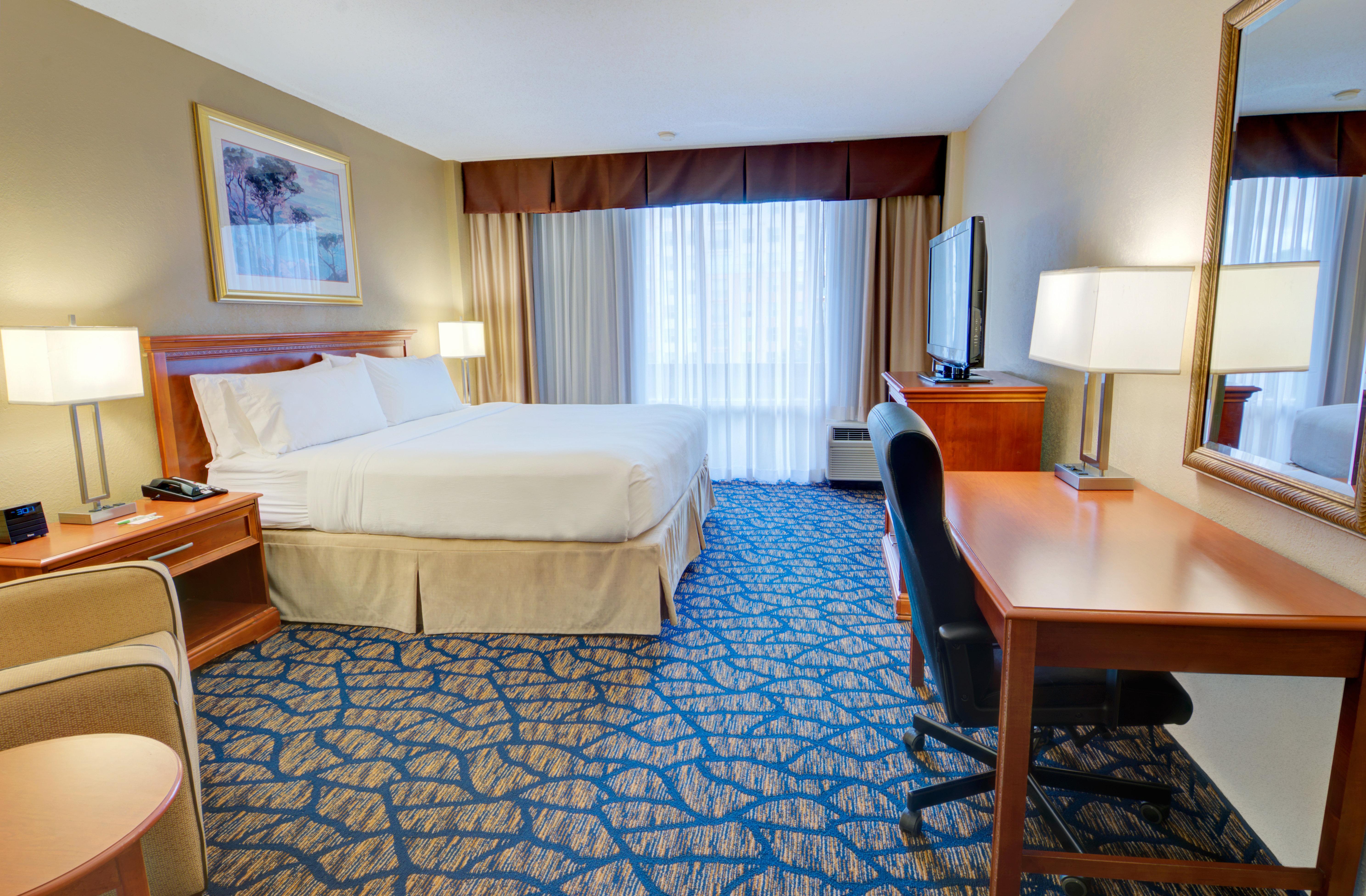 Holiday Inn Gainesville-University Center By Ihg Екстериор снимка