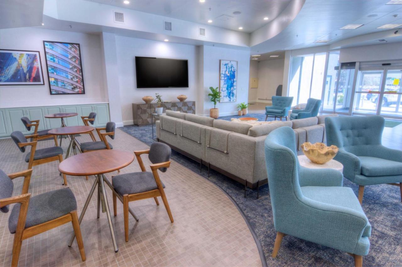 Holiday Inn Gainesville-University Center By Ihg Екстериор снимка